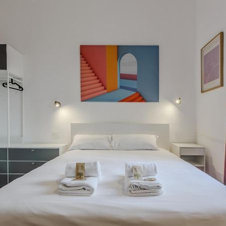 New And Functional Apartments Near The Metro Milano Esterno foto
