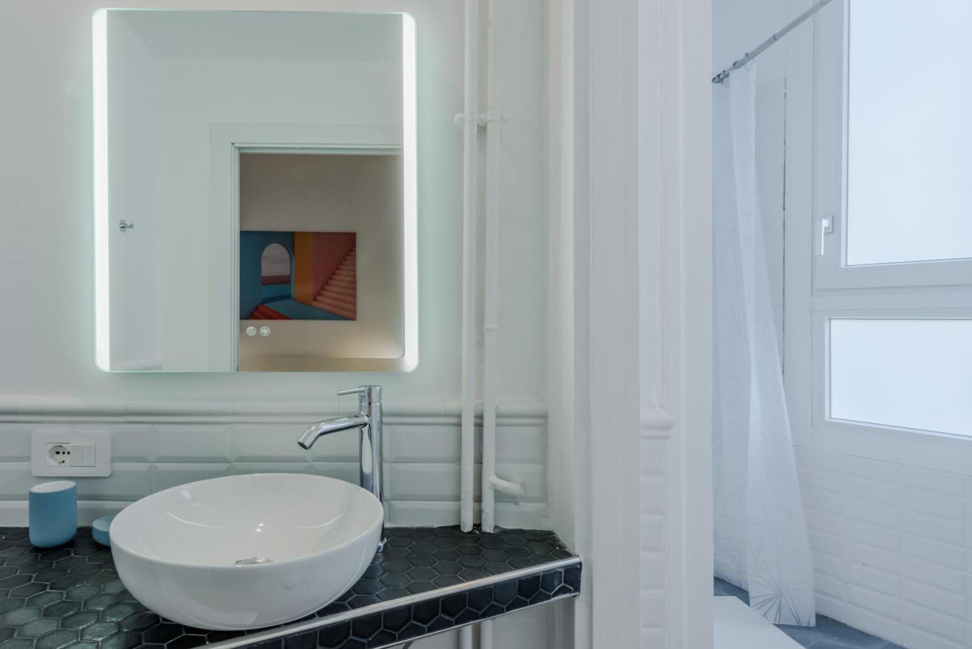 New And Functional Apartments Near The Metro Milano Esterno foto