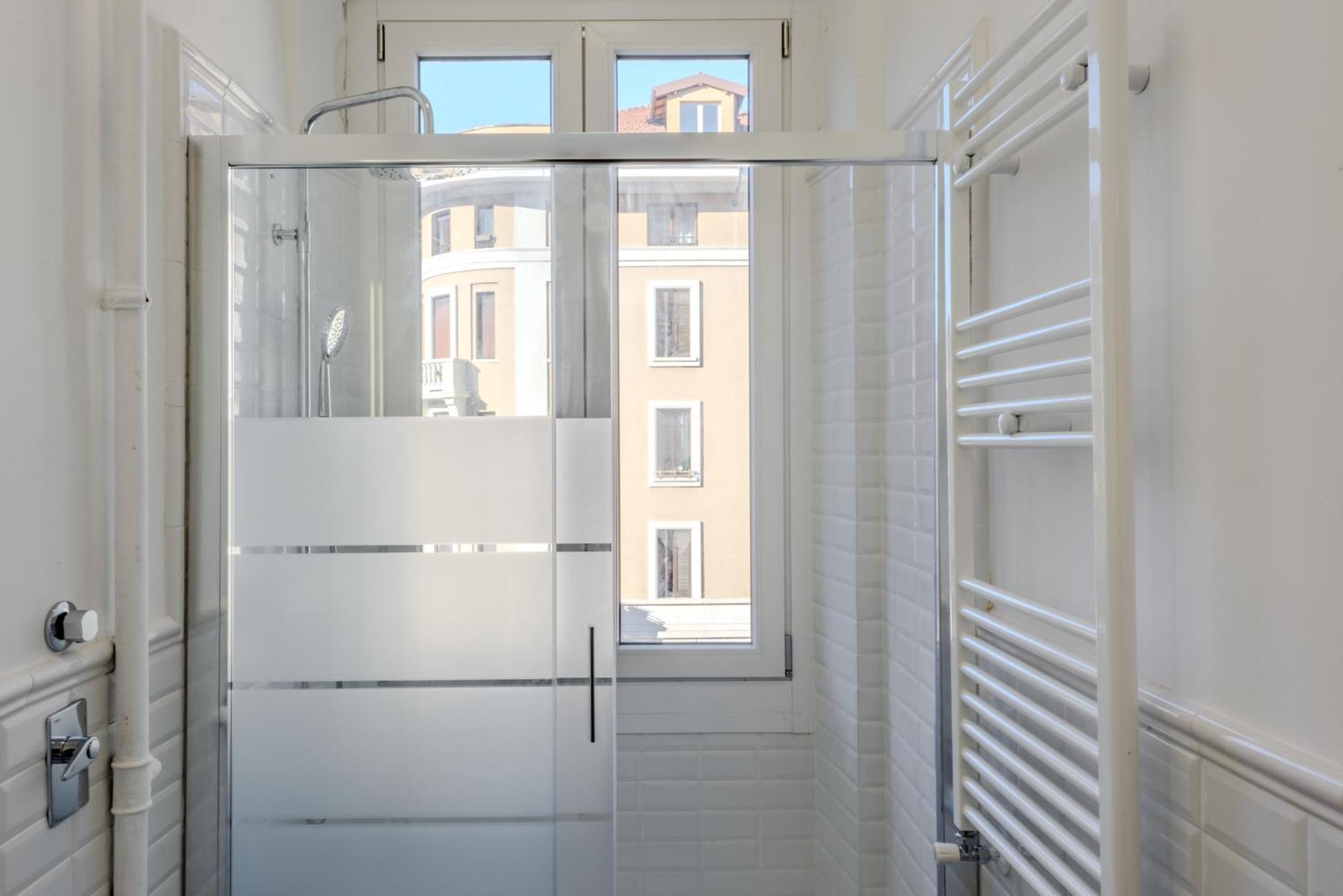 New And Functional Apartments Near The Metro Milano Esterno foto